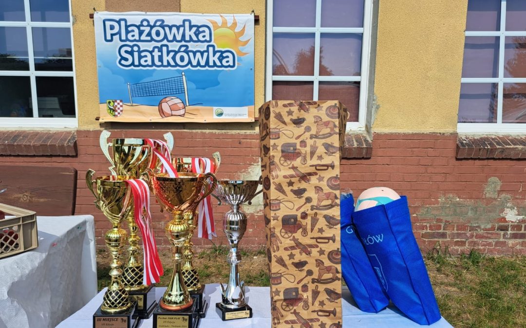 Turniej siatkówki plażowej