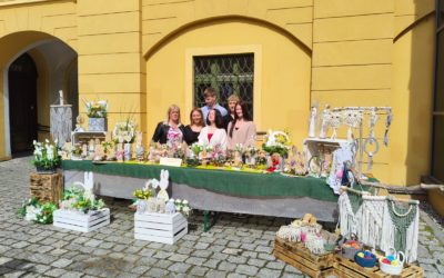 WIELKANOCNY KIERMASZ RĘKODZIEŁA