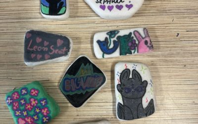 KAMYCZKI PODRÓŻY – KREATYWNA ZABAWA Z PRZESŁANIEM