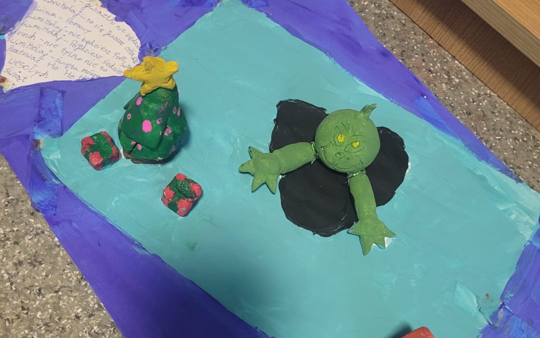 ROZSTRZYGNIĘCIE KONKURSU PLASTYCZNEGO ,,ZIMOWE OBRAZKI” – TRIUMF KREATYWNOŚCI BEZ TRADYCYJNYCH NARZĘDZI!