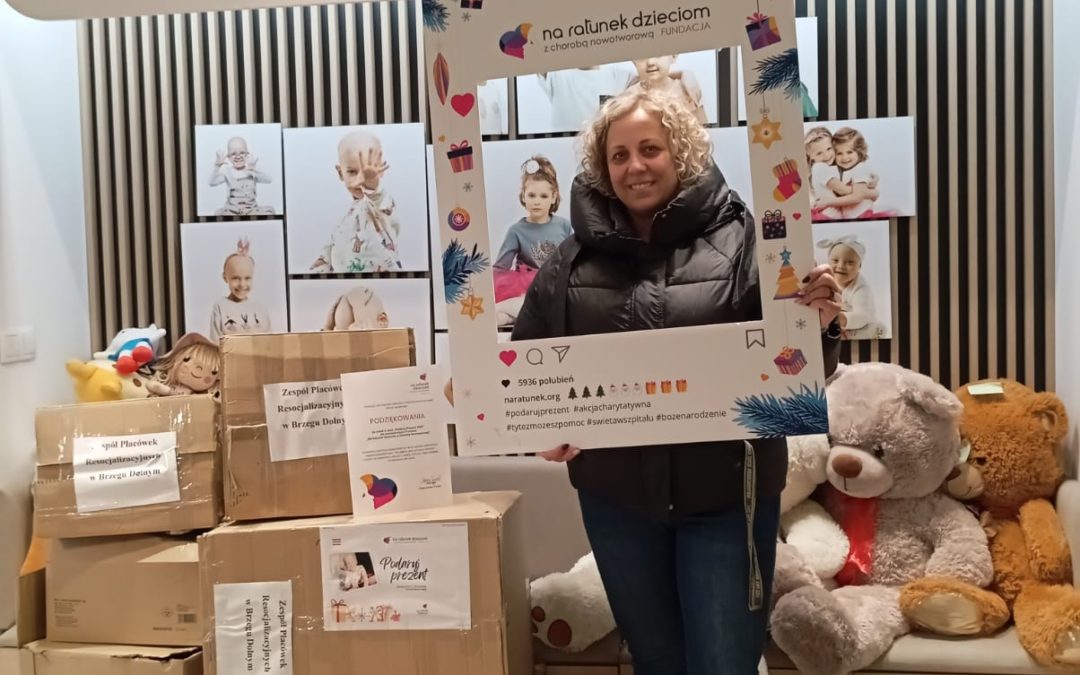 ,,PODARUJ PREZENT”