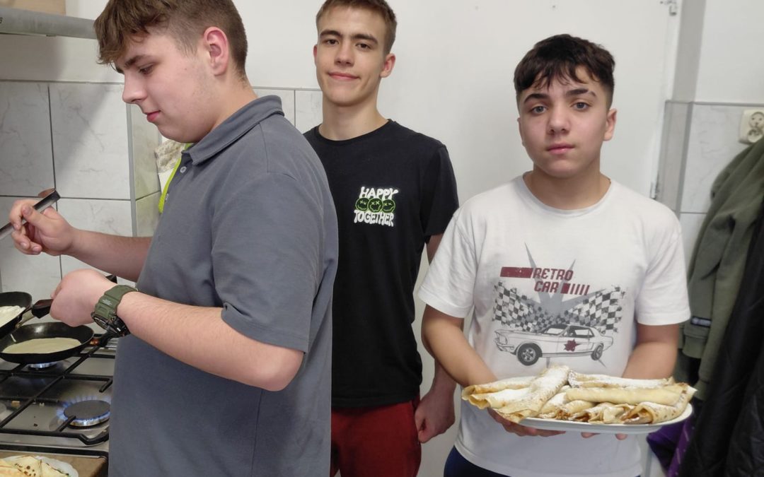 ZAJĘCIA KULINARNE – NALEŚNIKI